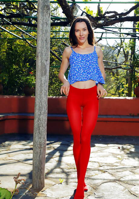 Met Art pleased to share with you a free picture gallery with Adel Morel has a hot body